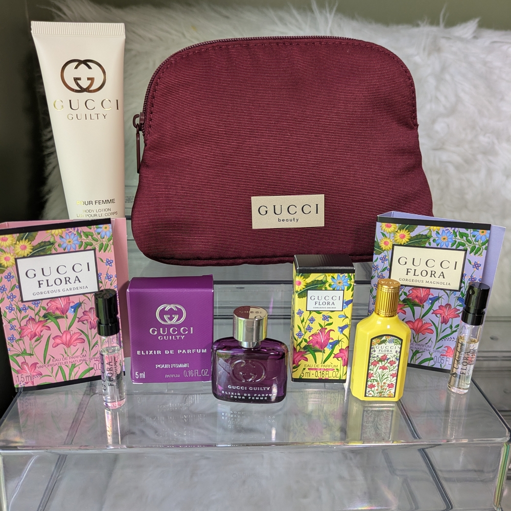 Gucci 6 Pcs Cosmetic Bag , Mini Gucci Guilty& Flora Dabber + 2 Travel Sz+ lotion